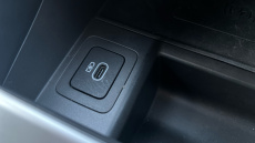 Land Rover Range Rover Velar 2.0 D200 MHEV Dynamic HSE 5dr Auto Diesel Estate